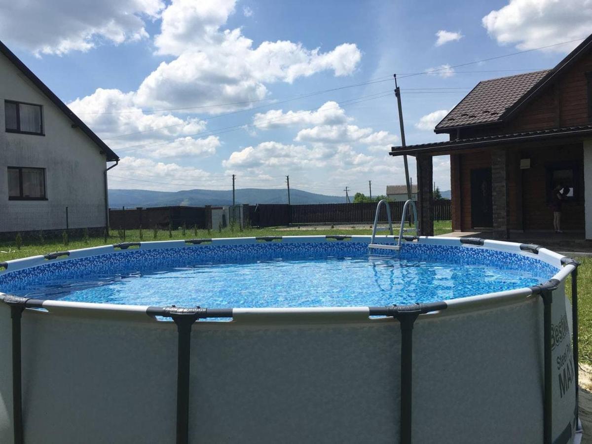 Villa Family House Truskavets Модрычи Экстерьер фото